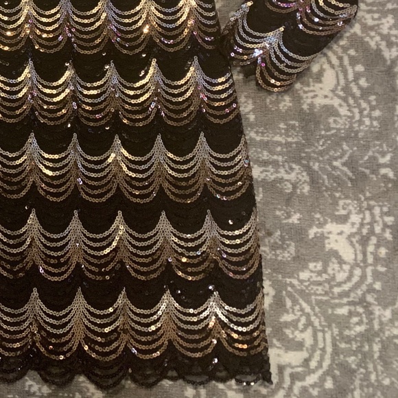 Scalloped, sequin, zipper dress. - Picture 4 of 4